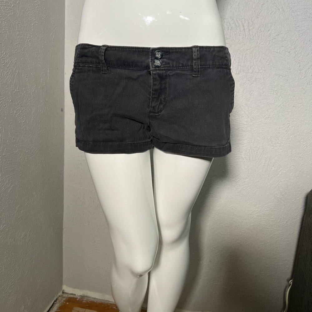 American Eagle Outfitters Black Jean Shorts Mid-Rise Cuffed